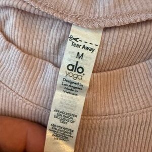 ALO Yoga Blush Ribbed Top Medium